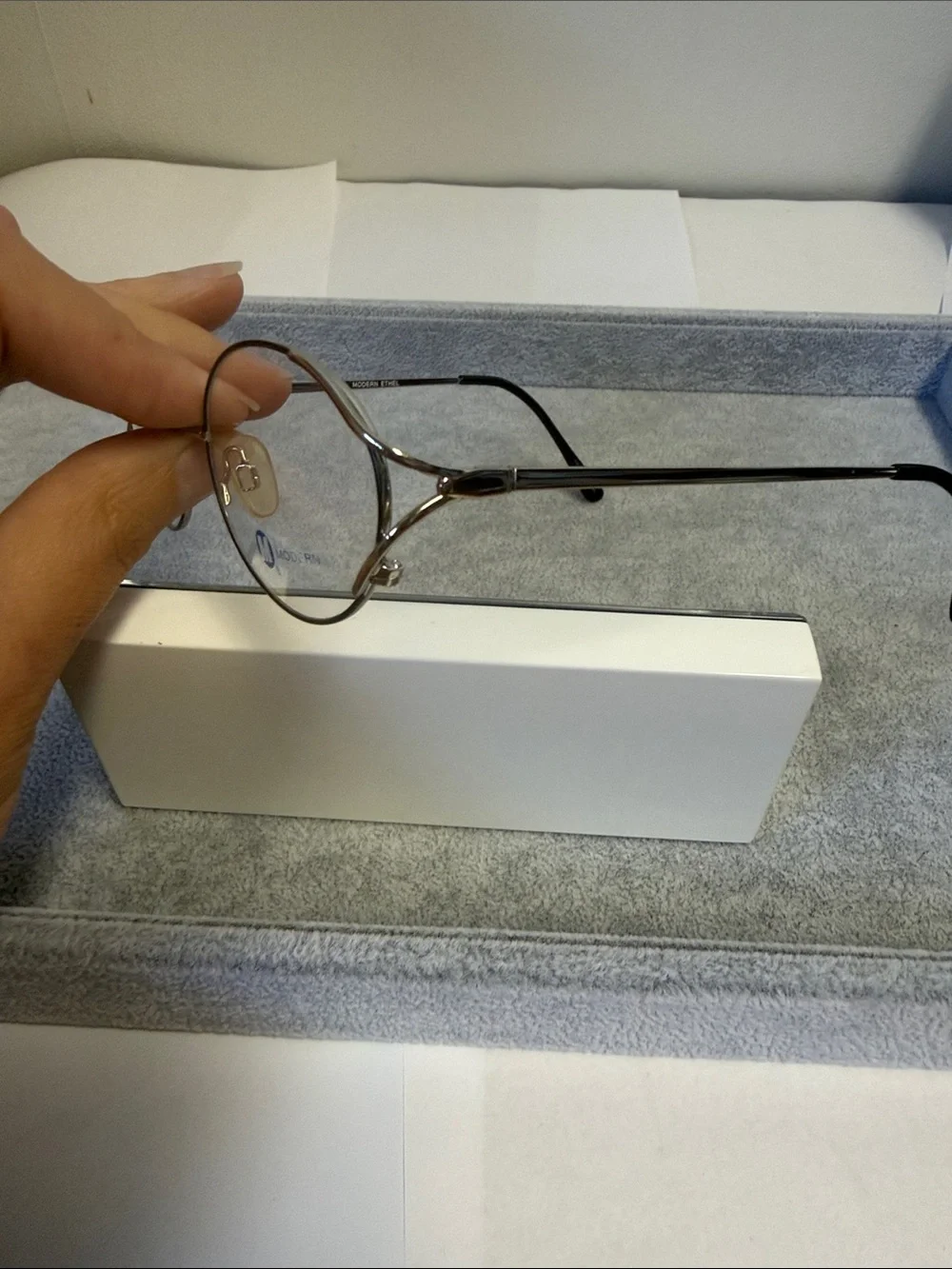 Vintage Modern Ethel Round Metal Eyeglasses in Silver and Gold Eyesize 55